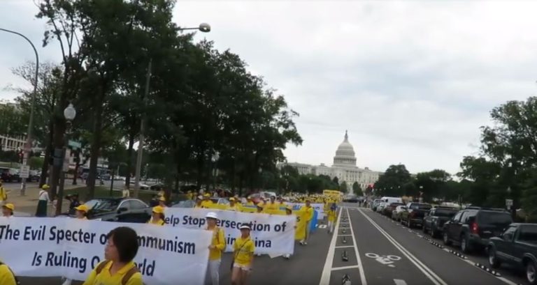 Парад в Вашингтоне (видео)